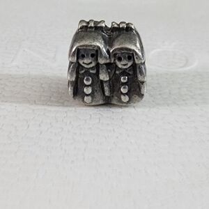 CHAMILIA Sisters 925 Sterling Silver Charm